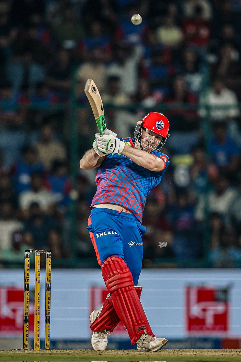 Cricket Picture that Goes Hard tweet media