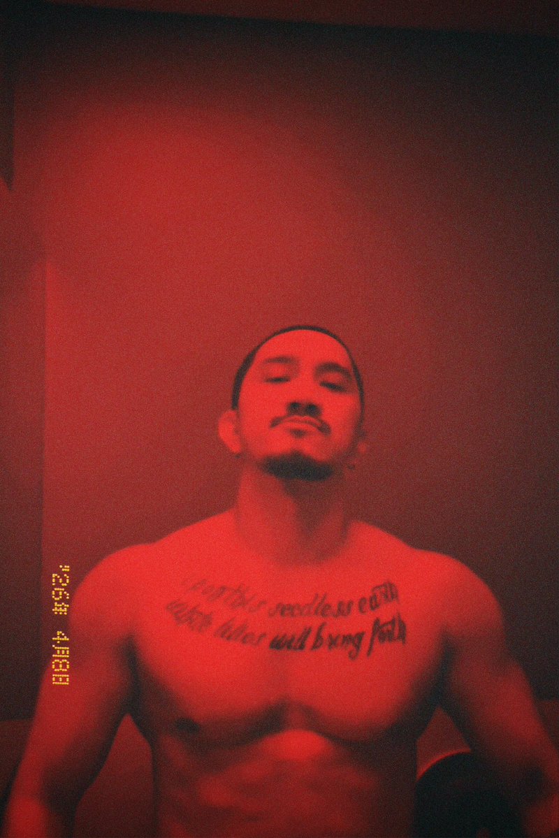 lick my balls 🤤 tweet media