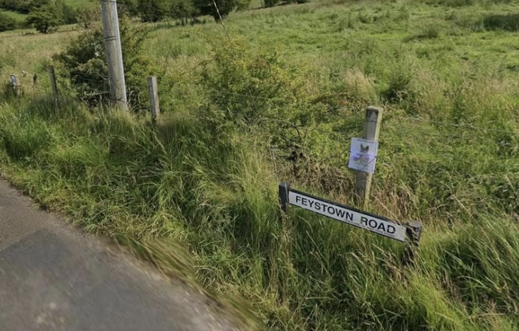 TracTerrorism's tweet image. Two People Arrested Over the Discovery of an Improvised Explosive Device (#IED) in the Feystown Road Area of #Glenarm, County Antrim, #NorthernIreland, UK 
trackingterrorism.org/chatter/ied-fe…