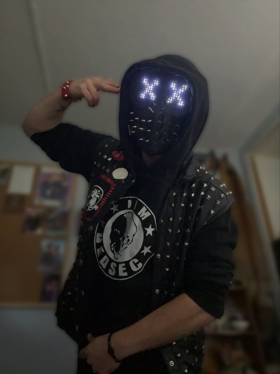 fallenfoxie's tweet image. just wrenchin' around 🔧 
cool dude award -&amp;gt; @ShawnBaichoo

#wrench #watchdogs2 #cosplay #watchdogs