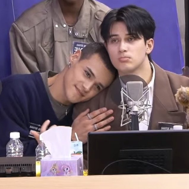 ☆ drih tweet media