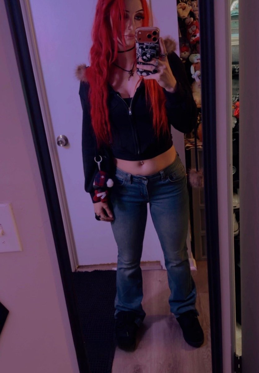 .๐๐๐๐๐๐๐๐: ๐๐. tweet media