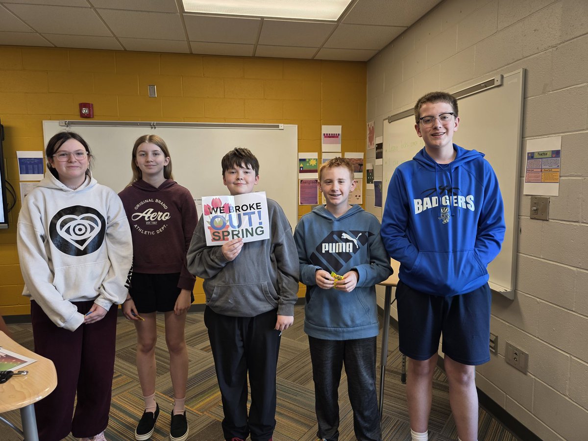 Mrs. Brenna Barney tweet media