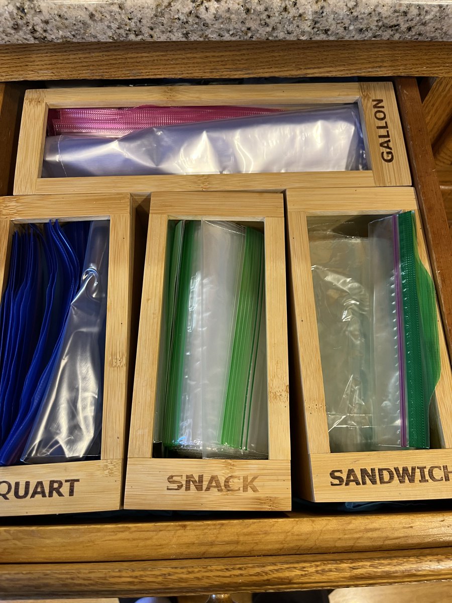 Claude Krause tweet media