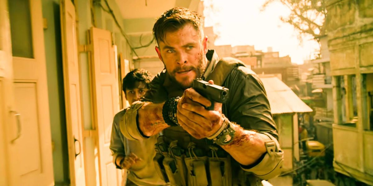 screenrant's tweet image. #ChrisHemsworth will officially return for Extraction 3, which is set to begin filming in the summer. 🎥

Source: Deadline | Read More: bit.ly/4vhUdJ5