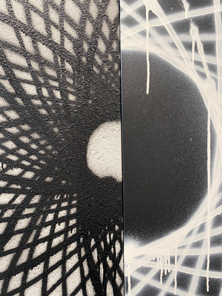 Members of The Contemporary Dayton can make a whole night of tomorrow evening, with an exclusive Happy Hour beginning at 5:30 pm, followed by Jason REVOK's Artist Talk at 6:30 pm. 🍷 🖼️ 🗣️

Make your reservation today at codayton.org/artist-talks_/