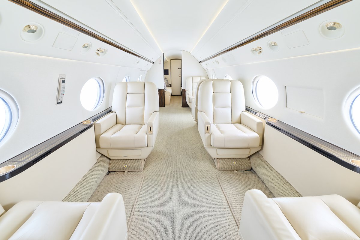 jetaviation's tweet photo. The Gulfstream G550 delivers intercontinental range with exceptional comfort. This is where long-range travel meets effortless performance.​
​
Seating: 14 passengers ​
Crew: 2 pilots, 1 cabin attendant ​
Range: 6,200 nm | 11,480 km ​
Speed: 575 kts | 1,065 km/h ​
Endurance: 14 h ​

Connect with our Charter team here: https://t.co/gxlmLkgahp ​

#JetAviationGlobal #BizAv #BusinessAviation #Charter #Gulfstream #G550