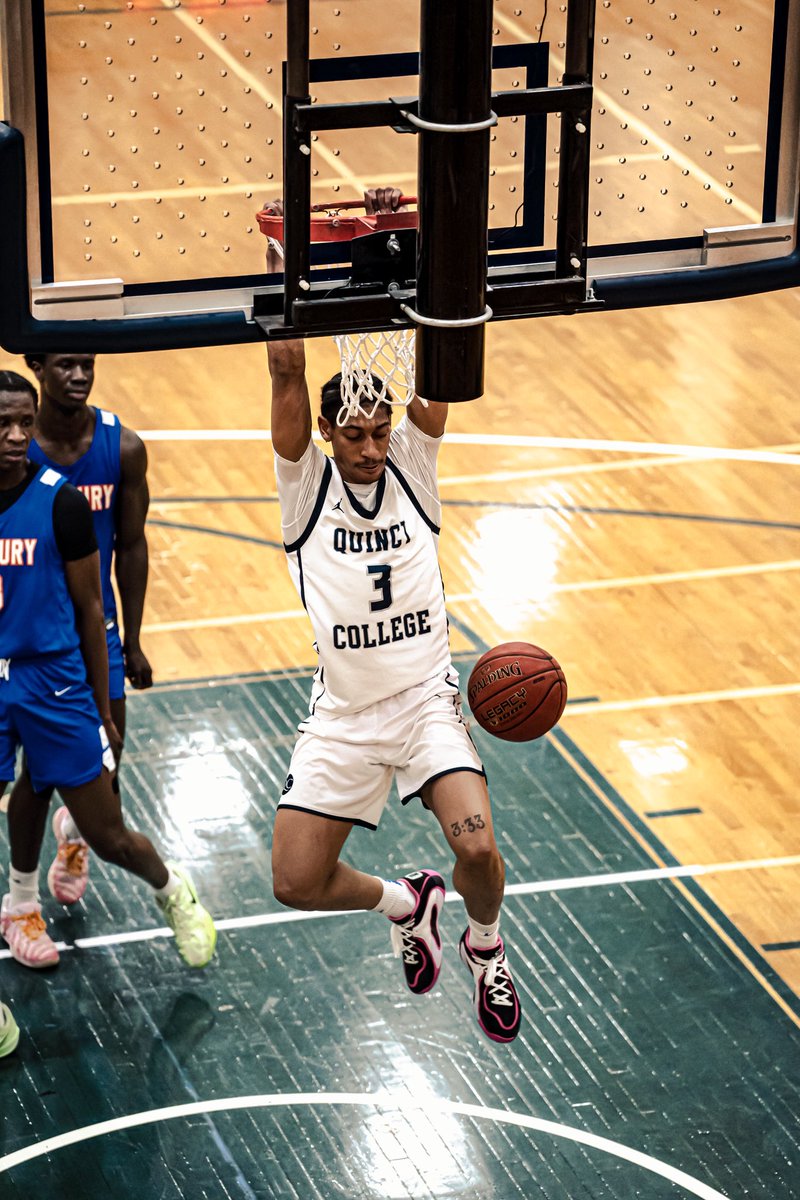Quincy College Basketball tweet media