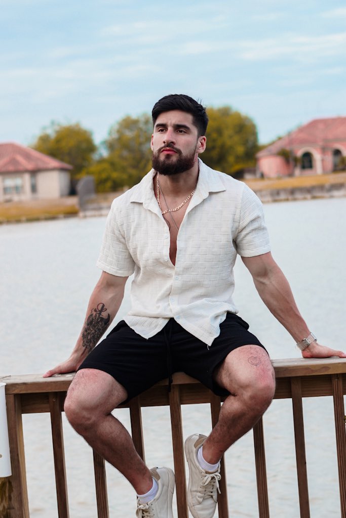 Alan Reyna tweet media