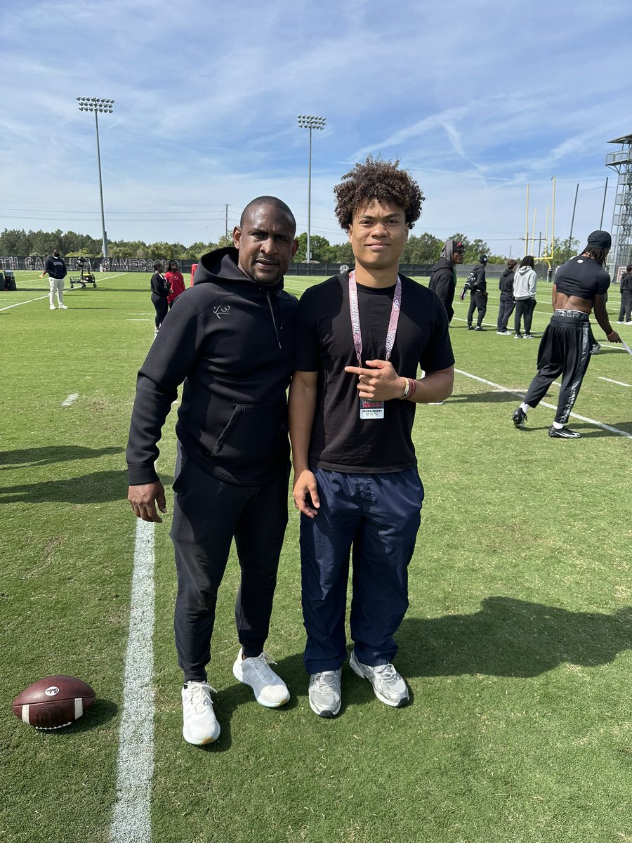 Zeke Burgess tweet media