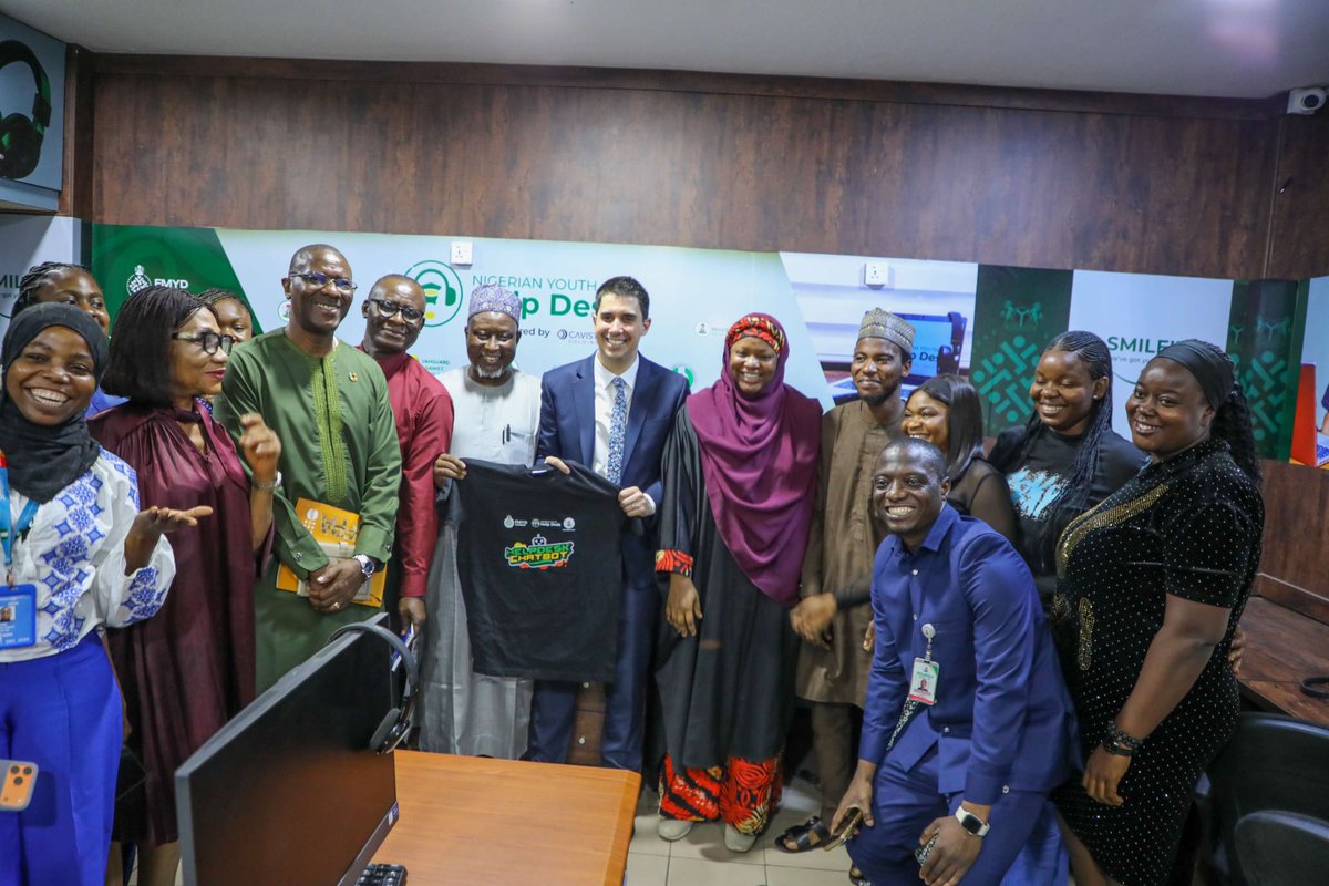 UNYouthAffairs's tweet image. ASG for Youth Affairs @FelipePaullier met with Nigeria’s Federal Ministry of Youth Development @fmydNG to discuss youth jobs, skills, entrepreneurship, participation and stronger coordination across government.