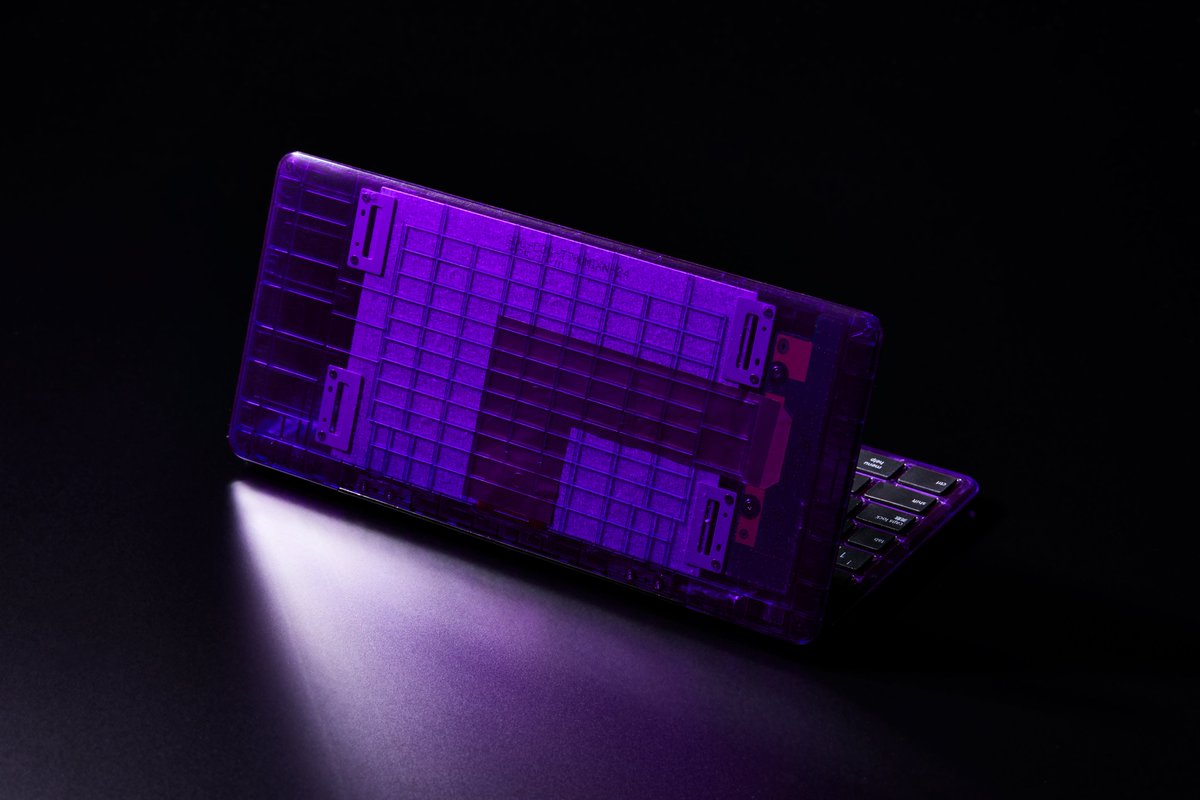 キングジム tweet media