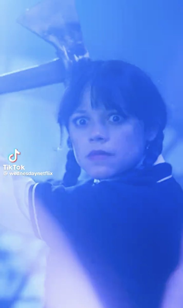 𝒜 🕷️🖤🕷️ tweet media