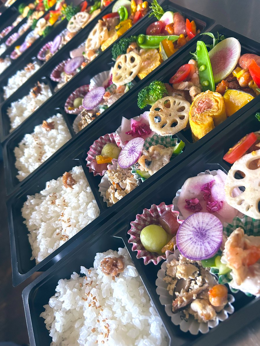 café pont chatポンシャ tweet media