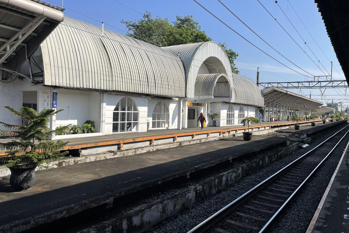 Txt Transportasi Umum tweet media