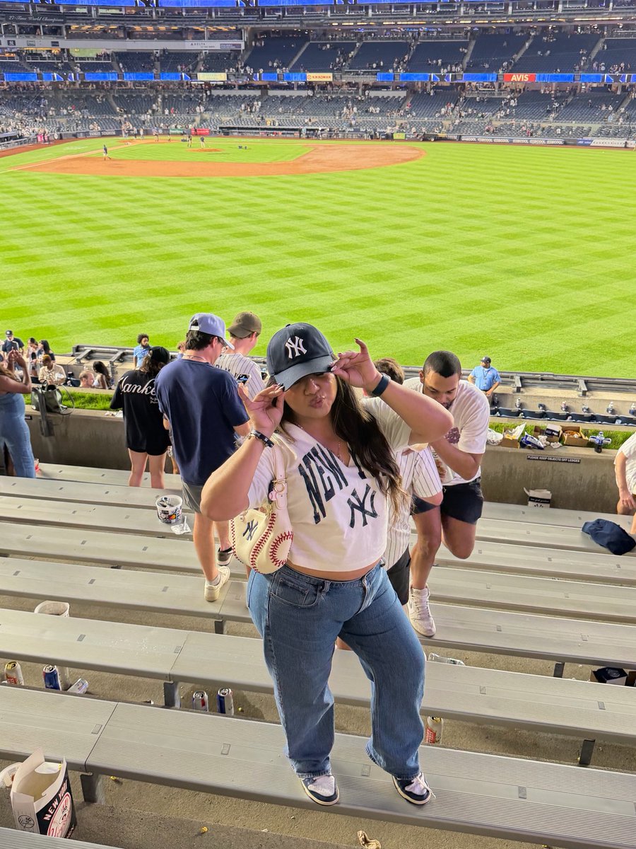 Lady Mamba tweet media