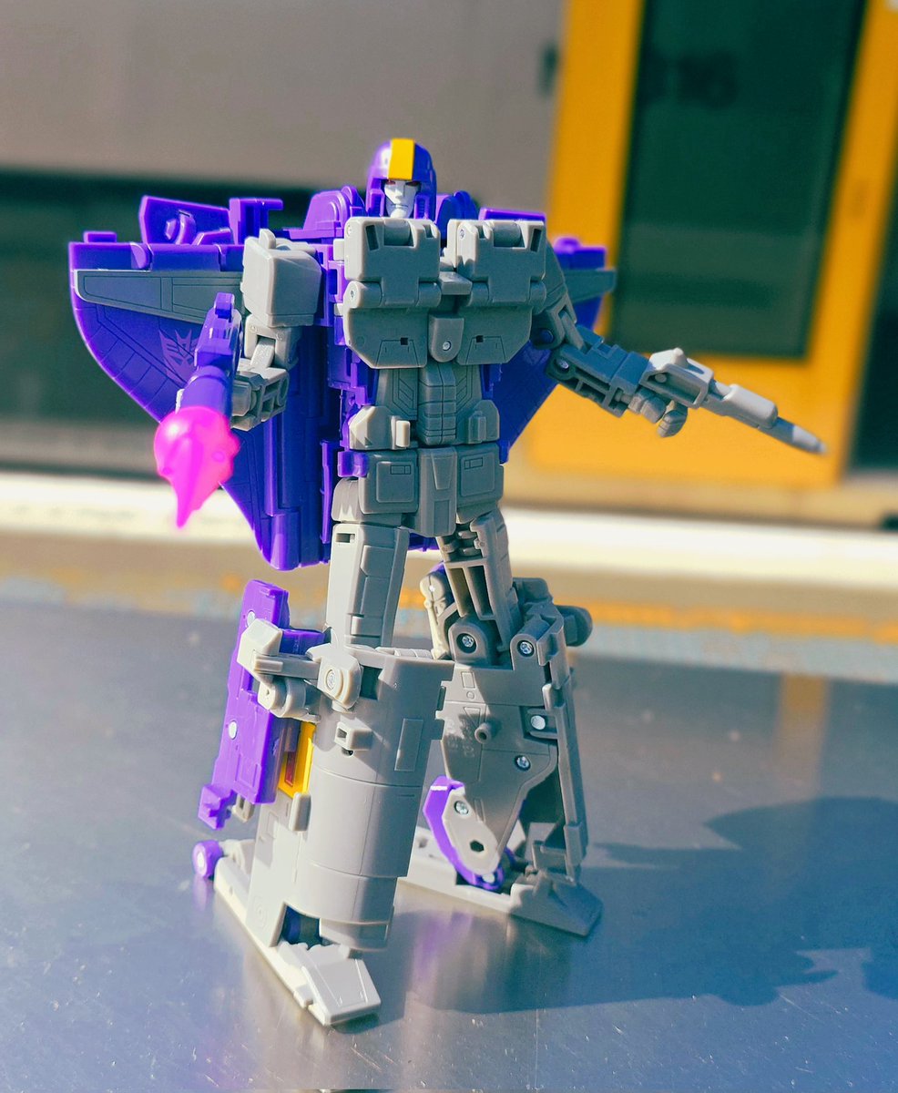 DrLockdown Reviews tweet media