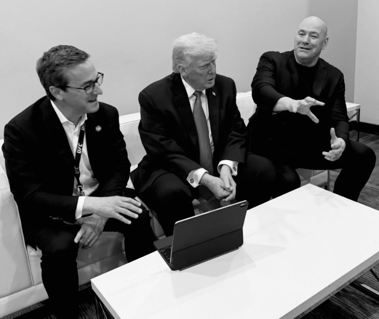 Dan Scavino tweet media