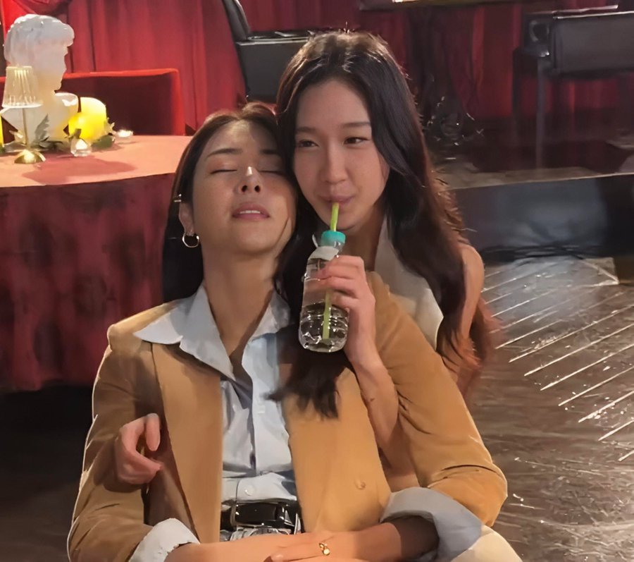 𝓐𝓶𝓮𝓮♡alisa gf(real)🇮🇳 tweet media