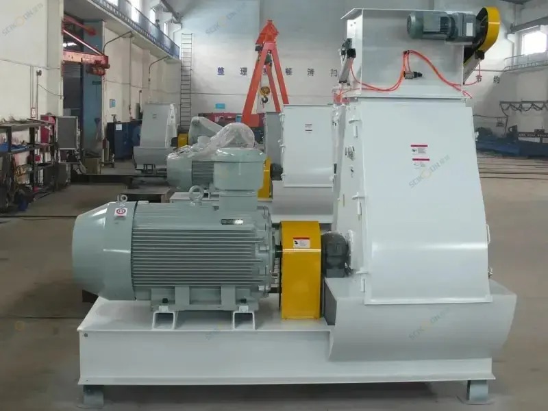 scikoon27198's tweet image. Heavy-duty hammer mill for corn, oil cakes &amp;amp; hulls. SKF bearings + heavy foundation = less downtime, consistent grinding. 🔨

👉 scikoonmachinery.com
#hammermill #feedmill #scikoon