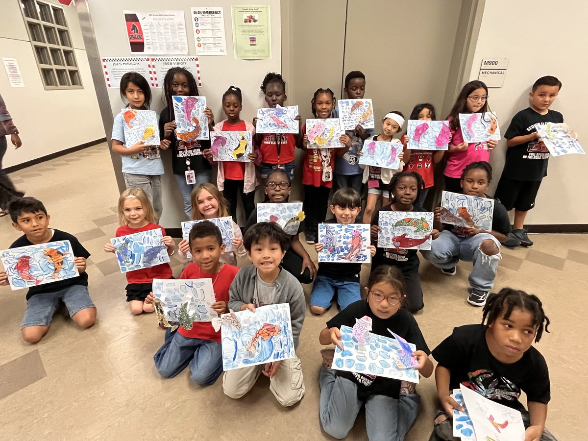 Juan_Seguin_Art's tweet photo. The second grade @JSES_Stallions just brought Koi to life- organic art that actually “swims” 🐟✨ @JSES_2ndGrade #fbisd #studentart #youthart #shinestallionsshine https://t.co/WEUBdhrMYZ