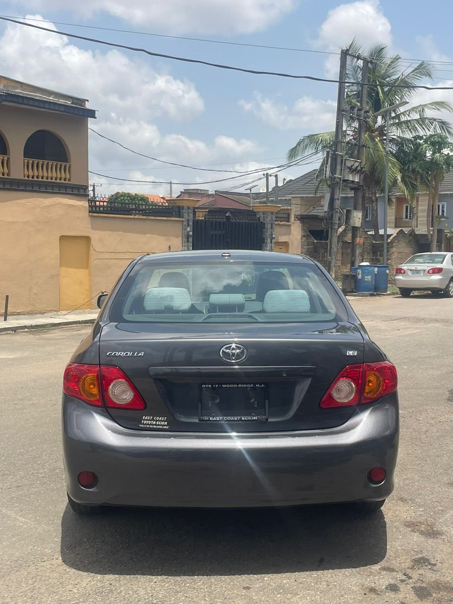 DaveTheBrokerr_'s tweet image. Foreign Used.🇺🇸
Toyota Corolla LE 2010 Model.

Buy, Register And Enjoy Your Ride.
Clean Interior/Exterior.
Sunroof/Alloy Rims.
Air conditioner Works Perfect.

Selling For  9,999,999.🛒

Available For Physical Inspection.
Send Us A Dm Now.🤝

#staseratuttoèpossibile #cleancars