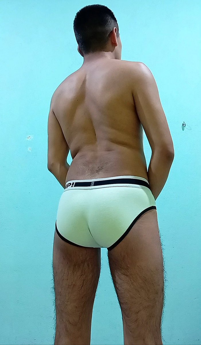 fer_shark's tweet photo. Modelando trusa pump! https://t.co/7i5dEFUWjg