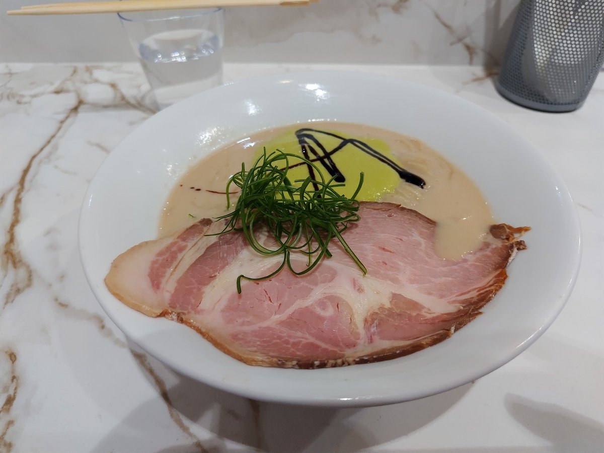 じょん tweet media