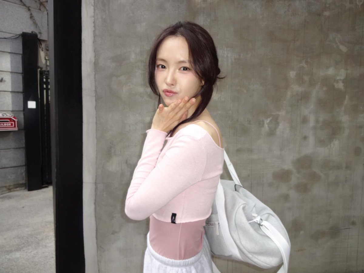 손나럽 tweet media