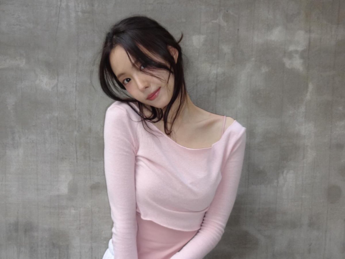 손나럽 tweet media