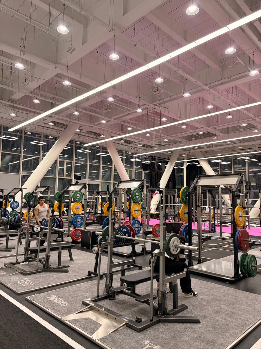 恬恬squat爱臀 tweet media