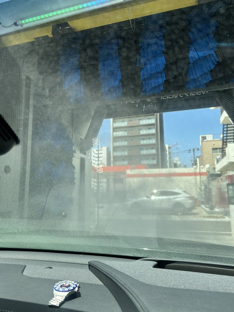 コシバ　ライ助 tweet media