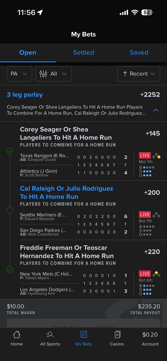 Z_Barnes93's tweet image. Probably won't happen but Cal or Julio could make this a great night 🙏 #Mariners #Raleigh #Jrod