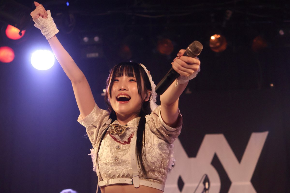 じぇすろー tweet media