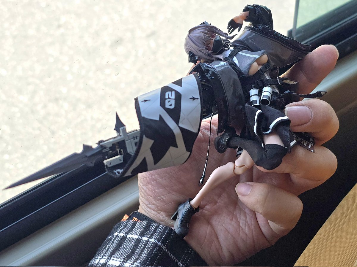 집주인 tweet media