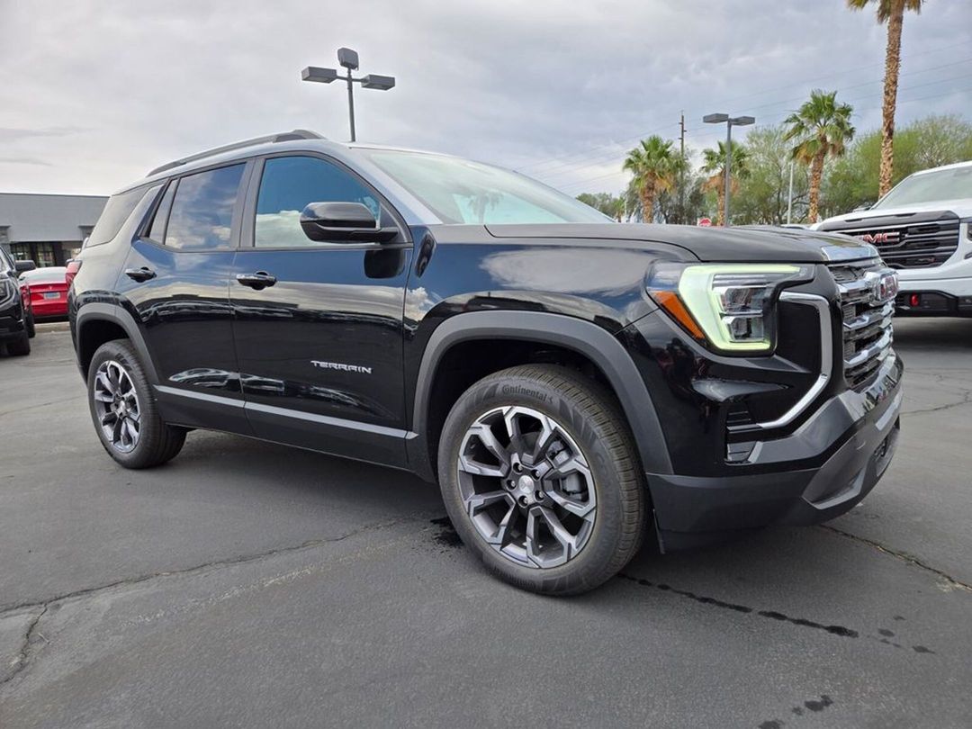 SamH_702's tweet image. 2026 GMC Terrain E0011 
 Check out our new inventory: glo3d.net/r/mI56laDviK 

Powered by Glo3D 
 #2026, #GMC, #Terrain, #newCar, #FairwayChevrolet