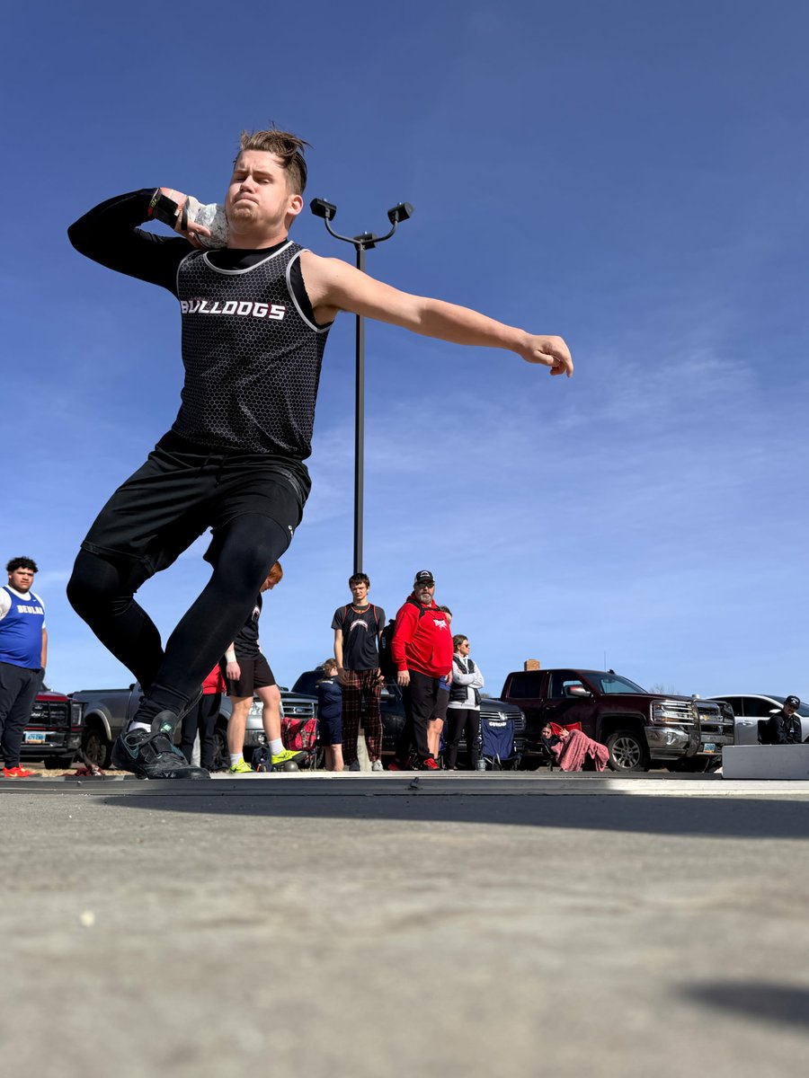 JonathanJahner's tweet photo. So proud of this guy. Has made great strides as a sophomore, and hoping for more to come.  
State qualified in the: 
Discus throw - 145' 11"
Shot Put - 50' 2"

Great start!  Keep working! https://t.co/kvK12mTiKs