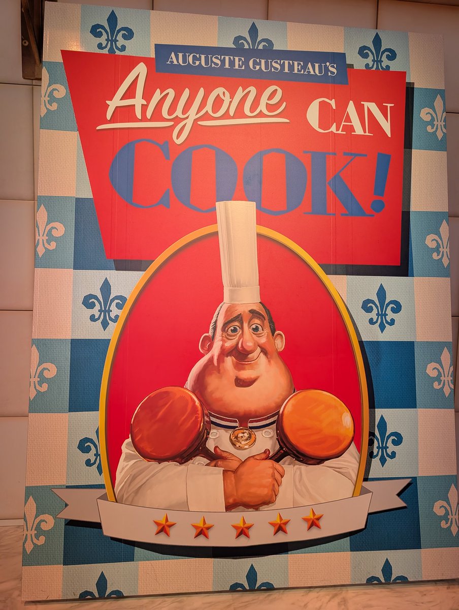 #ピクサーの世界展
レミーのエリア！！🐀👨‍🍳
帽子の中で動いてるレミーと満足そうなエミールが可愛った…！
あと曲が神(๑╹ω╹๑ )
