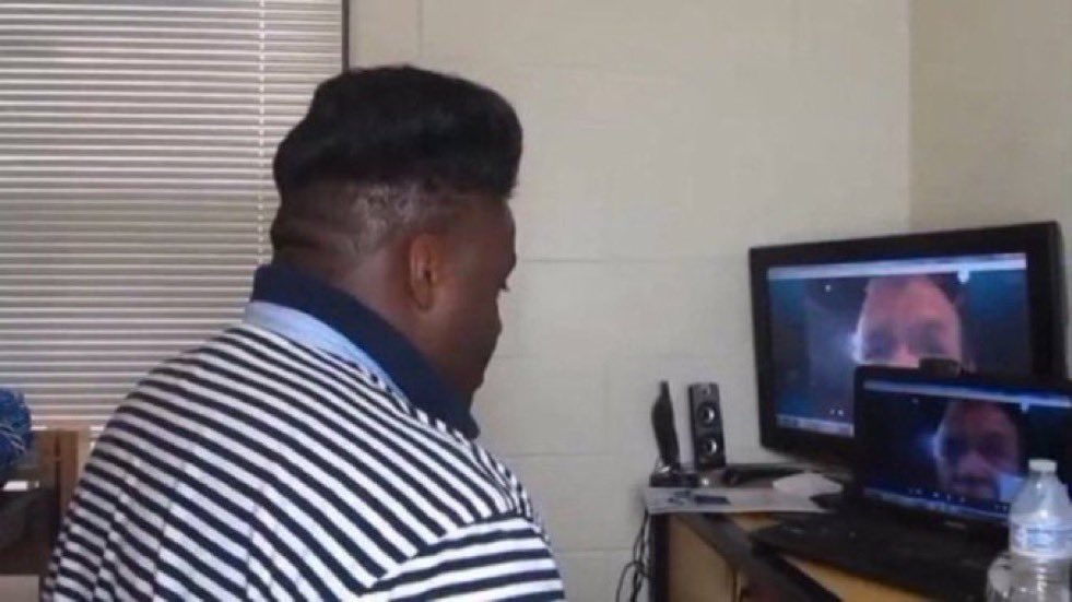 alex🧸 tweet media