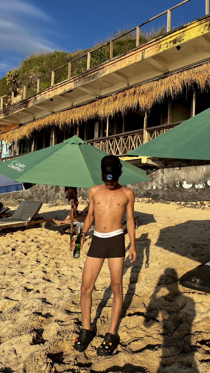 gold_skies_'s tweet image. #bali