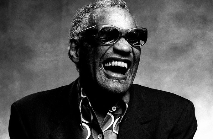 meinichi_bot1's tweet photo. 2004年6月10日　レイ・チャールズ（Ray Charles Robinson）【ミュージシャン】
享年73
#レイ・チャールズ
#RayCharles
#UnchainMyHeart https://t.co/vhZLAYS0Qj