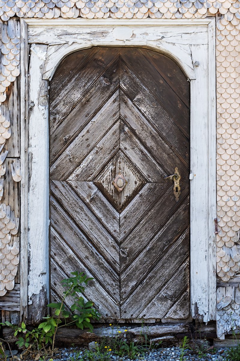 Joerg_Niederer's tweet image. Schöne Geschichten müssen erzählt werden. Einige davon stammen aus der Feder von Tim Krohn. Die von einem Tisch, der eine Tür war, gefällt mir besonders gut.
nichtnurnatur.blogspot.com/2026/04/der-tu…
#NichtNurNatur #NNN #Methodisten #Tür #Tisch #Geschichte #Sterben #Himmelstür #Grossmutter #Bahre