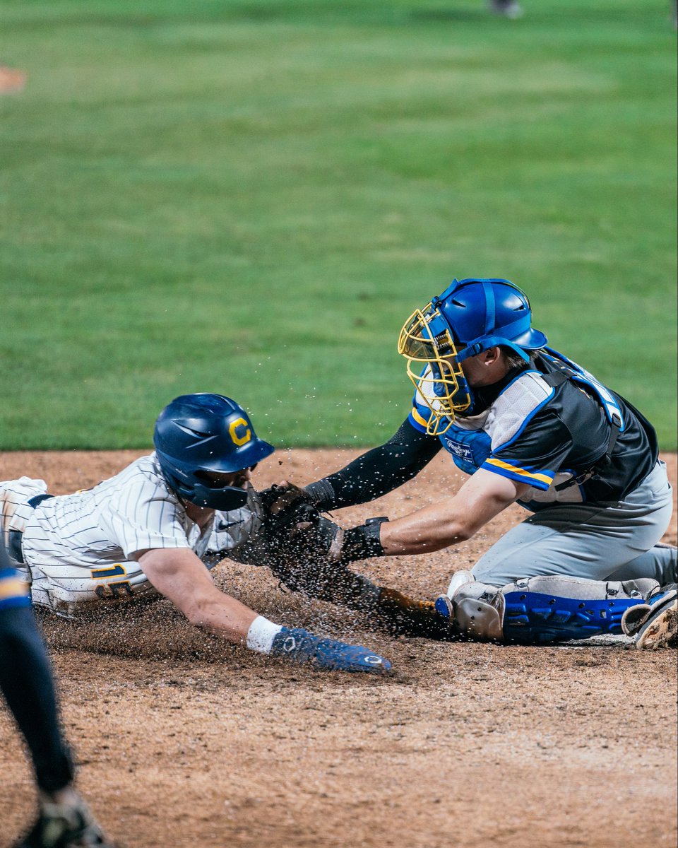 SanJoseStateBSB's tweet photo. And he’s out at the plate!

Neil Jansen throws him out from right field to save a run!

#AllSpartans https://t.co/ugojiWikHO
