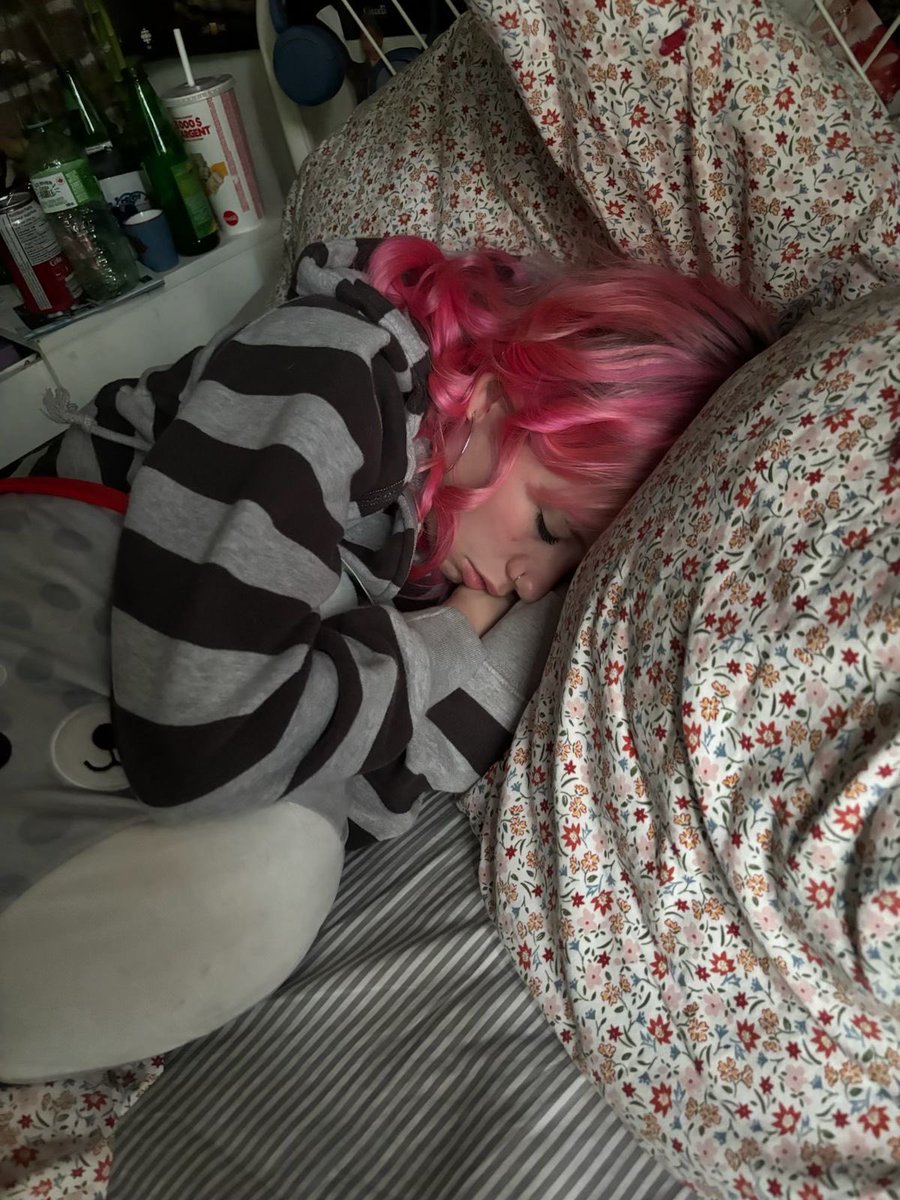 Anabella Rosewood tweet media