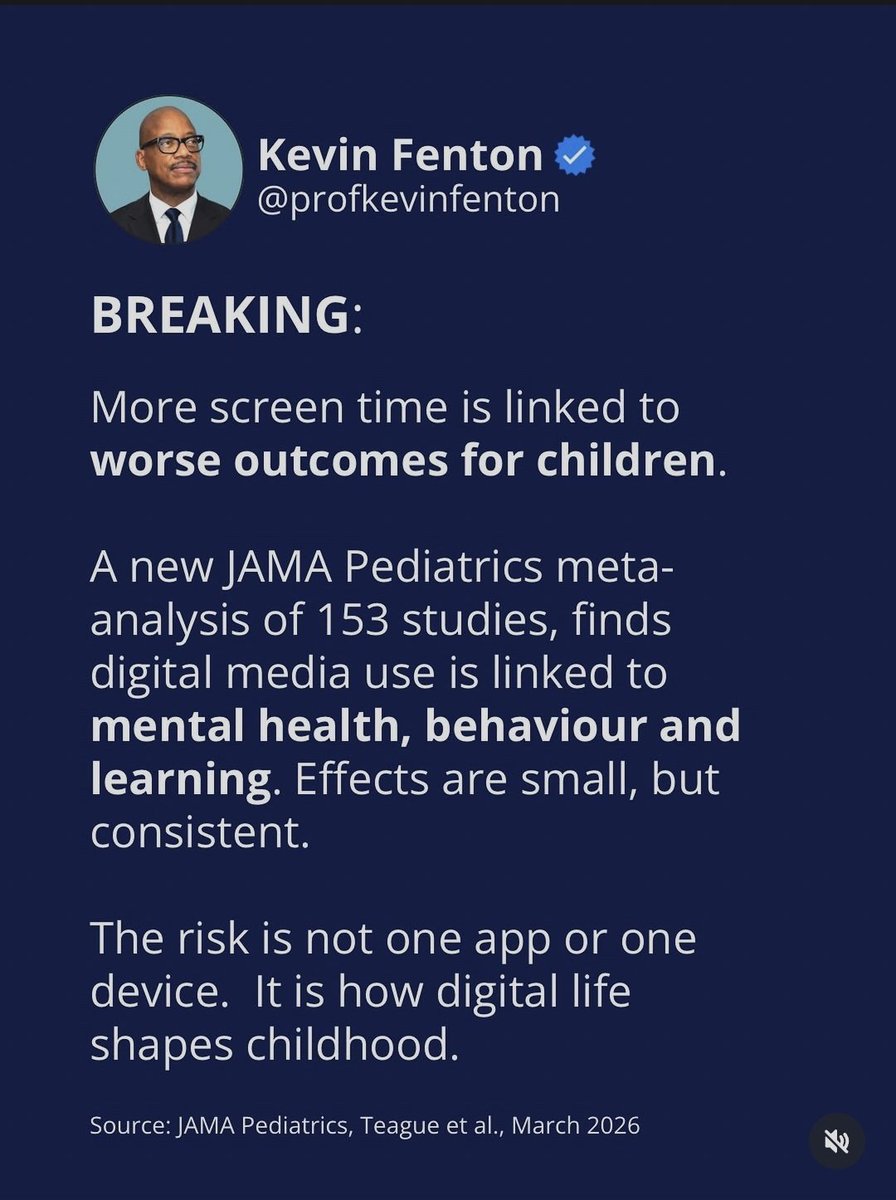 AkanchaS's tweet photo. Not surprising. Digital media use affects kids mental health, speech development, loss of attention, sleep deprivation, lack of social skills and more.
Keep kids away from digital media as long as possible.
#AkanchaSrivastavaFoundation #India #CyberSafety #Children https://t.co/CtXEYsgstu