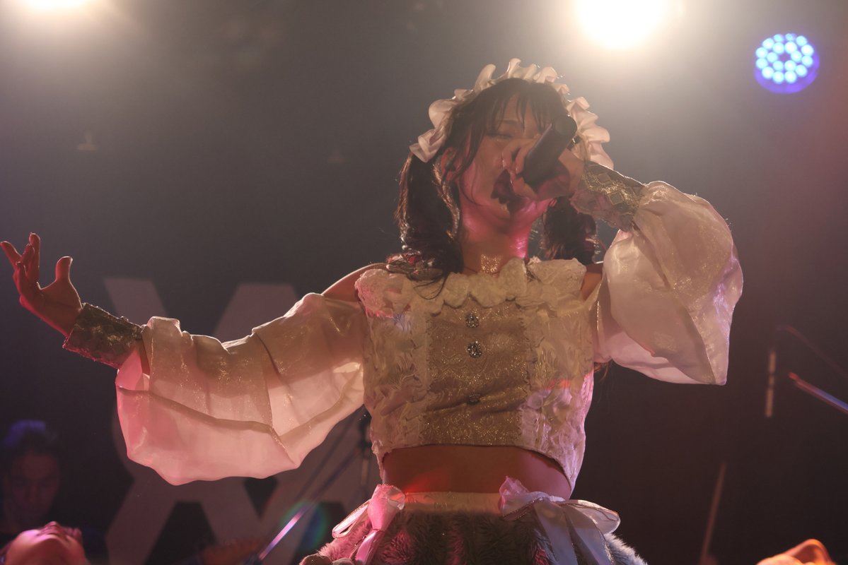 じぇすろー tweet media