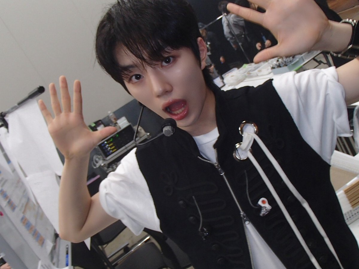 EVNNE JAPAN OFFICIAL tweet media