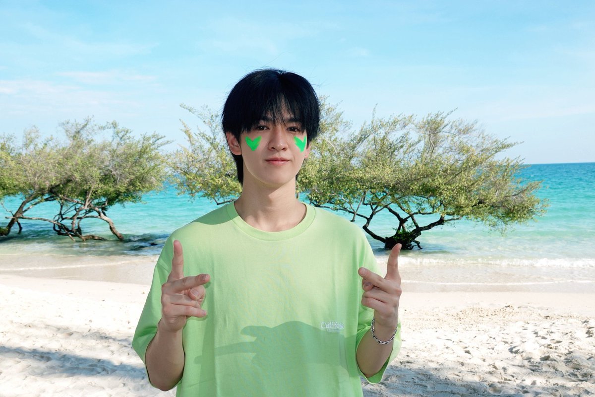 ✌︎ ' ֊' 🧱 tweet media