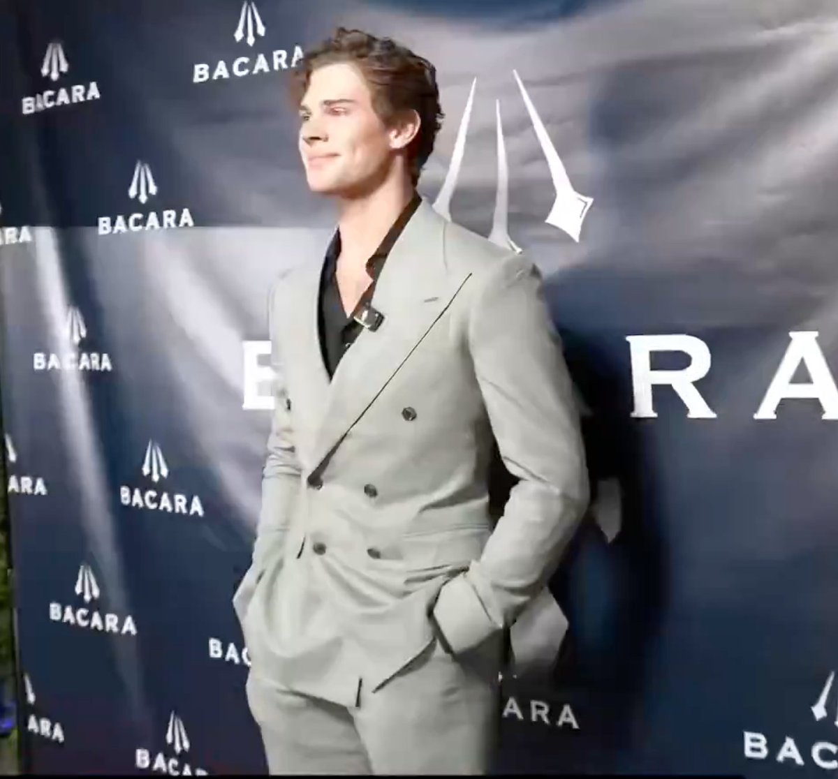 ZHERKA DAILY tweet media