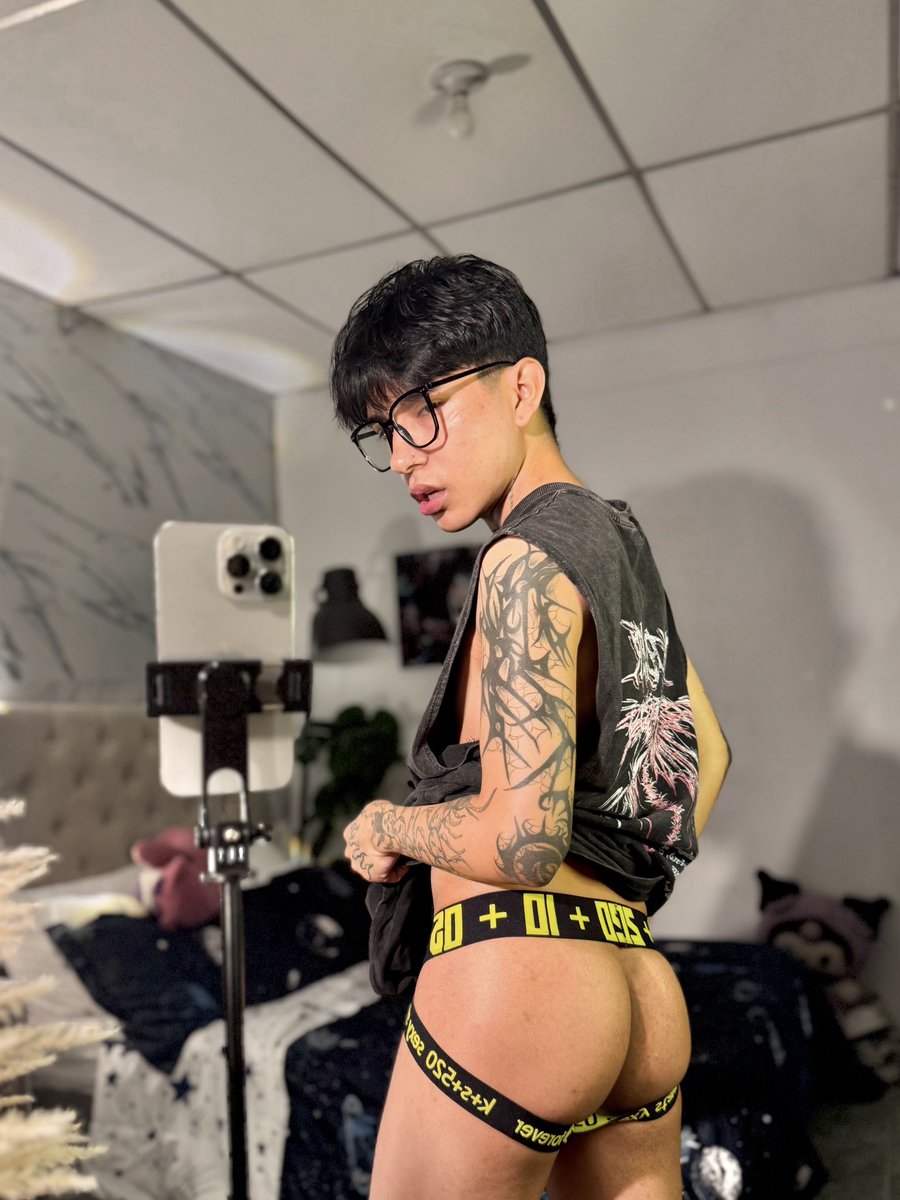 Manuel Zahir tweet media